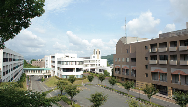筑紫女学園大学